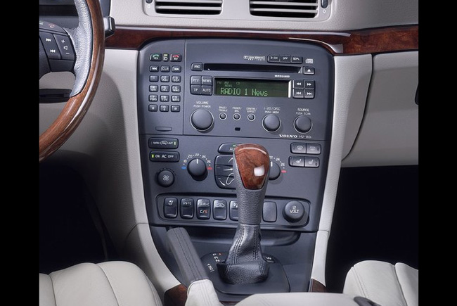 volvo s80 (2003)